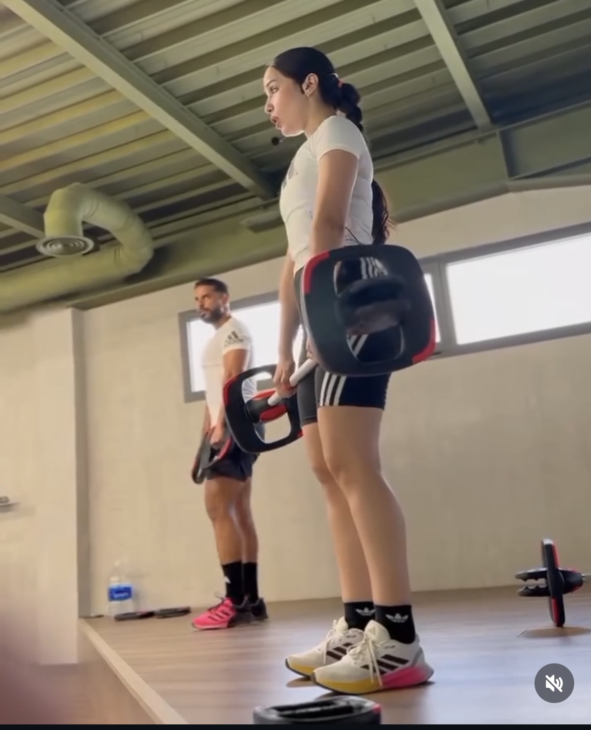 Hayat en entraînement de renforcement à la salle